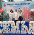 Мир семьи и детства