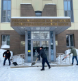 Уборка снега на прилегающей территории