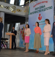 Мир семьи. Материнство и детство.